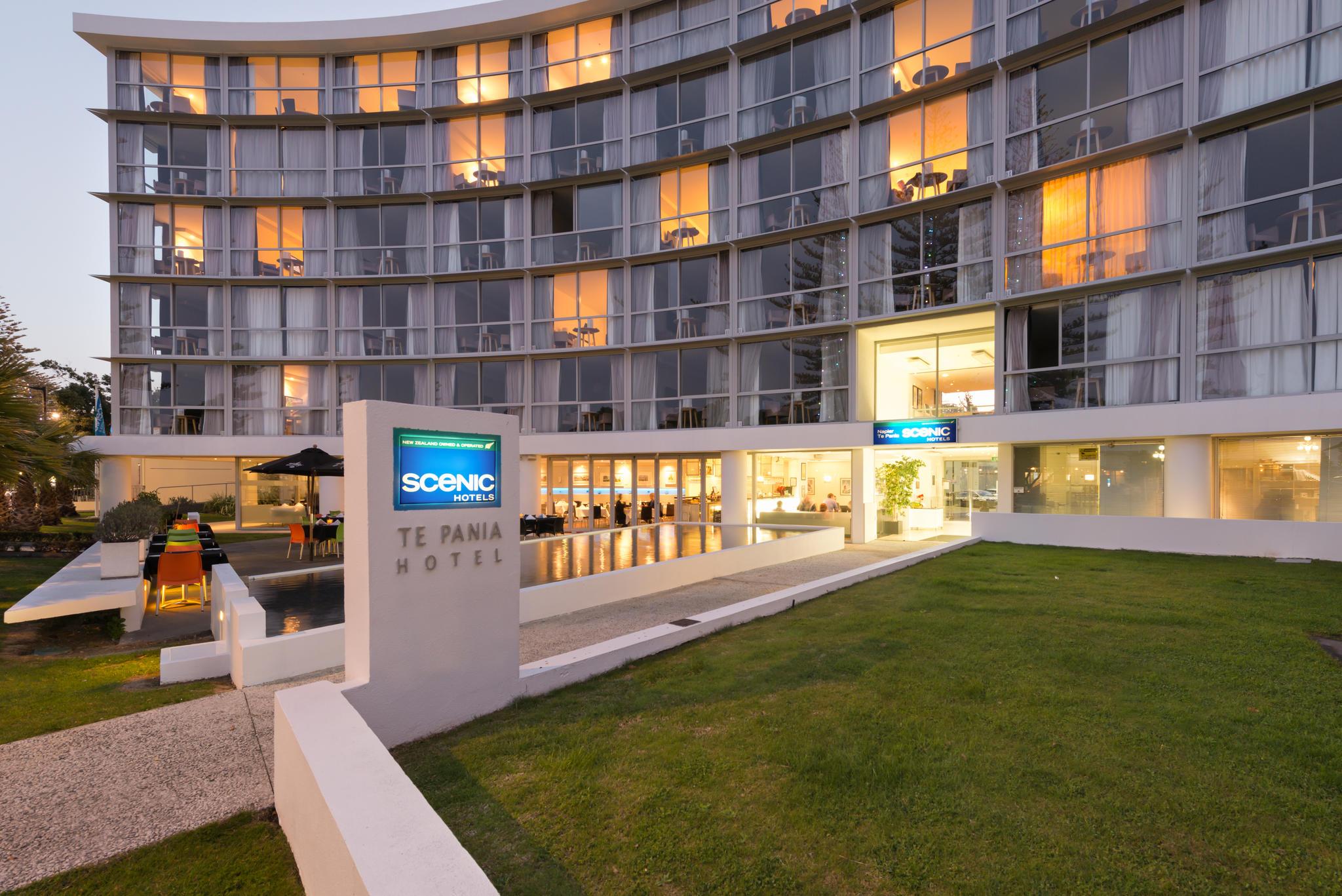 Scenic Hotel Te Pania Napier Kültér fotó