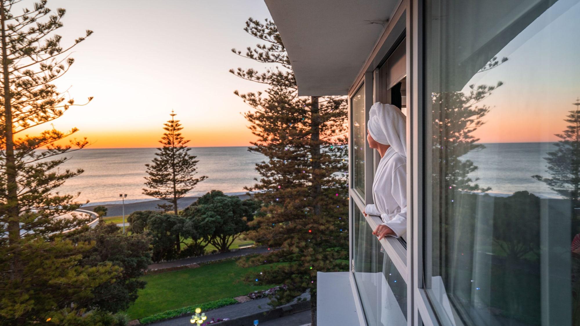 Scenic Hotel Te Pania Napier Kültér fotó